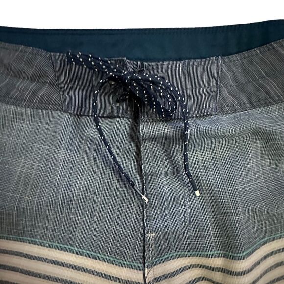 Billabong ~ Mens Boardshorts ~ size 28 - Picture 6 of 10